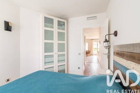 3 bedrooms apartment for sale in Vilanova i la Geltru, Barcelona, Catalonia, Spain № 7490 - photo 13