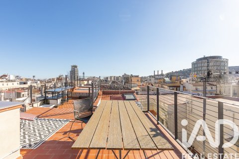 1 bedroom penthouse for sale in Barcelona, Catalonia, Spain № 7492 - photo 24