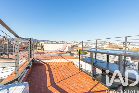 1 bedroom penthouse for sale in Barcelona, Catalonia, Spain № 7492 - photo 9