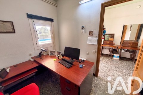5 bedrooms house for sale in Olesa de Bonesvalls, Barcelona, Catalonia, Spain № 7489 - photo 12