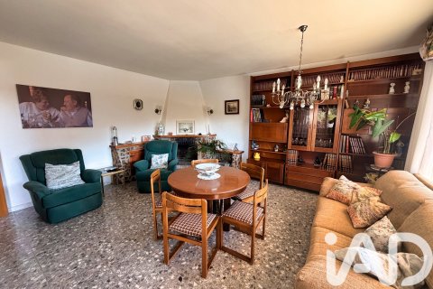 5 bedrooms house for sale in Olesa de Bonesvalls, Barcelona, Catalonia, Spain № 7489 - photo 17