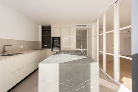 5 chambres apartment à vendre à Barcelona, Catalonia, Spain № 4358 - photo 23