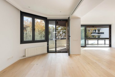 5 chambres apartment à vendre à Barcelona, Catalonia, Spain № 4358 - photo 12