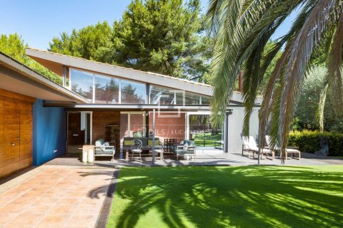 6 chambres villa à vendre à Sant Vicenc De Montalt, Barcelona, Catalonia, Spain № 4356 - photo 3