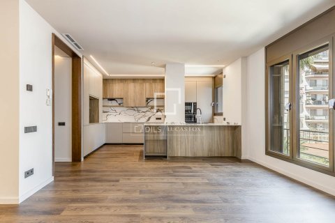 Купить квартиру в Барселона, Испания с 2 спальни, 148м², № 4357 - фото 2