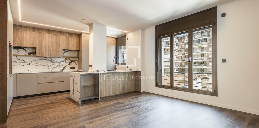 Квартира с 2 спальнями в Барселоне, Каталония, Испания № 4357