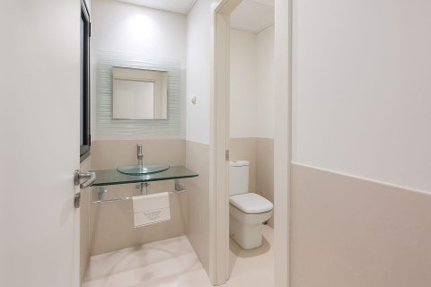 Купить дом в Эсплугес-де-Льобрегат, Испания с 6 комнат, 492м², № 8143 - фото 15