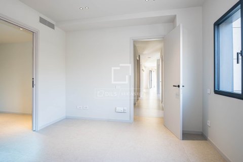 6 bedrooms villa for sale in Sant Cugat Del Valles, Barcelona, Catalonia, Spain № 4330 - photo 27