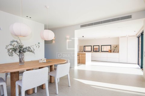 6 bedrooms villa for sale in Sant Cugat Del Valles, Barcelona, Catalonia, Spain № 4330 - photo 10