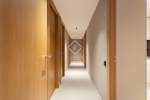 4 chambres apartment à vendre à Barcelona, Catalonia, Spain № 4331 - photo 23