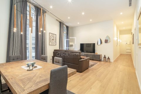 4 bedrooms apartment for sale in Barcelona, Catalonia, Spain № 6398 - photo 9