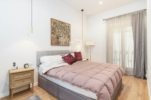 4 bedrooms apartment for sale in Barcelona, Catalonia, Spain № 6398 - photo 18