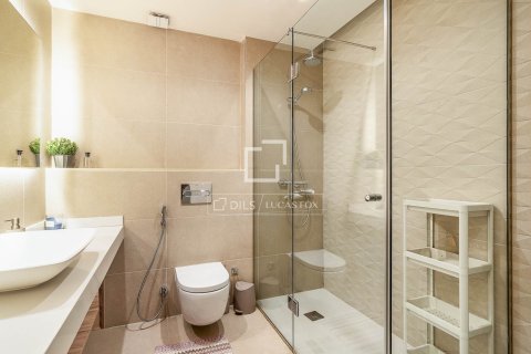 4 bedrooms apartment for sale in Barcelona, Catalonia, Spain № 6398 - photo 20