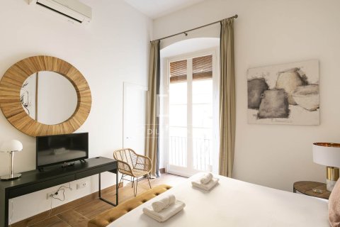 2 bedrooms apartment for sale in Barcelona, Catalonia, Spain № 6402 - photo 24