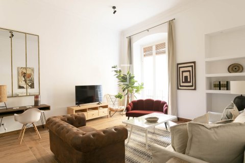 2 bedrooms apartment for sale in Barcelona, Catalonia, Spain № 6402 - photo 5