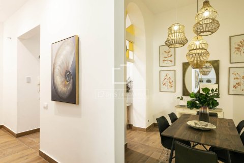 2 bedrooms apartment for sale in Barcelona, Catalonia, Spain № 6402 - photo 12