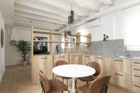 2 bedrooms apartment for sale in Barcelona, Catalonia, Spain № 6400 - photo 7