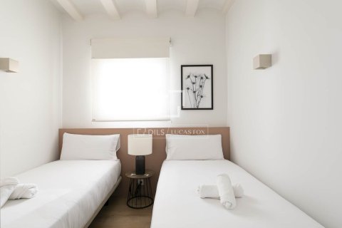 2 bedrooms apartment for sale in Barcelona, Catalonia, Spain № 6400 - photo 19