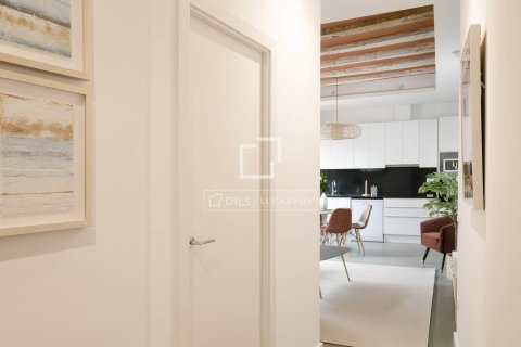 Купить квартиру в Барселона, Испания с 2 спальни, 85м², № 6399 - фото 11