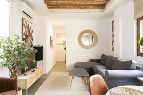 Купить квартиру в Барселона, Испания с 2 спальни, 85м², № 6399 - фото 3