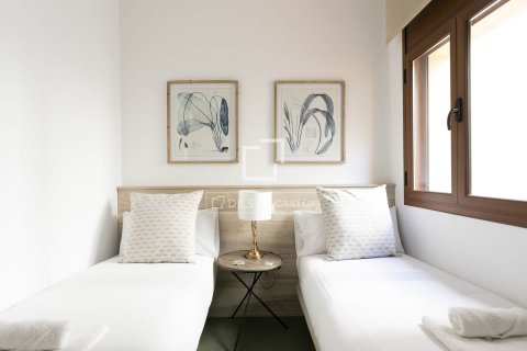 Купить квартиру в Барселона, Испания с 2 спальни, 85м², № 6399 - фото 22