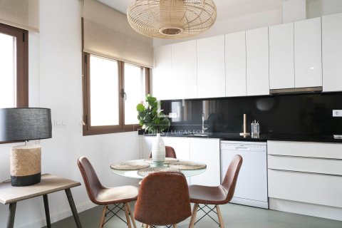 Купить квартиру в Барселона, Испания с 2 спальни, 85м², № 6399 - фото 7