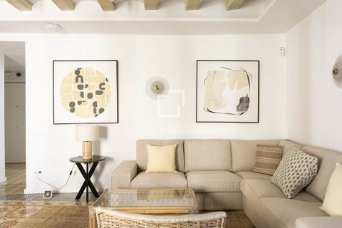 3 bedrooms apartment for sale in Barcelona, Catalonia, Spain № 6401 - photo 11