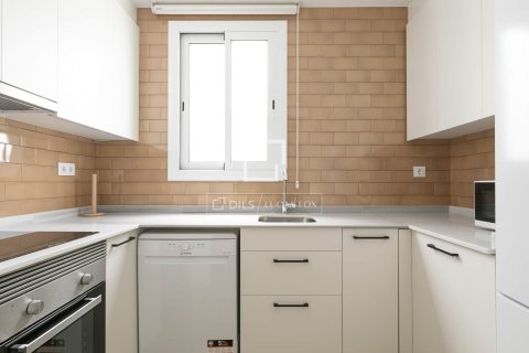 3 bedrooms apartment for sale in Barcelona, Catalonia, Spain № 6401 - photo 13