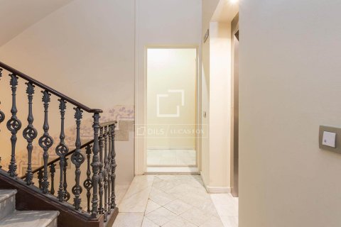 2 chambres apartment à vendre à Barcelona, Catalonia, Spain № 3938 - photo 15