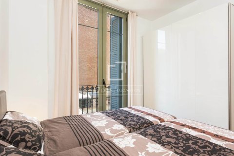 2 chambres apartment à vendre à Barcelona, Catalonia, Spain № 3938 - photo 12