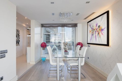 3 chambres penthouse à vendre à Barcelona, Catalonia, Spain № 3936 - photo 8