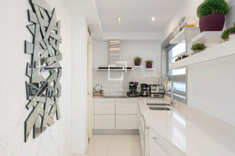 3 chambres penthouse à vendre à Barcelona, Catalonia, Spain № 3936 - photo 13