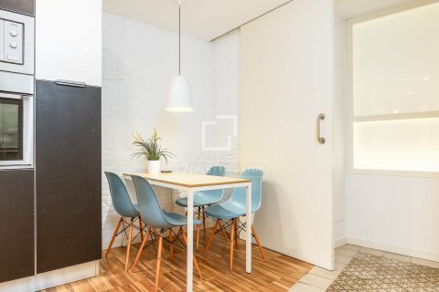 2 chambres apartment à vendre à Barcelona, Catalonia, Spain № 3940 - photo 4