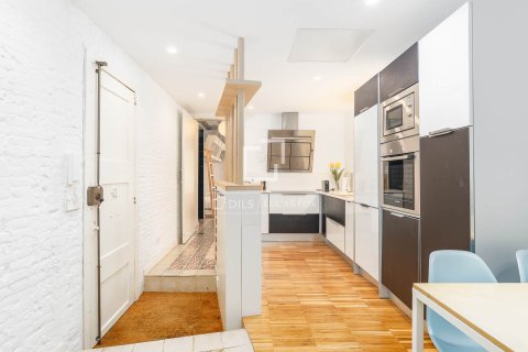 2 chambres apartment à vendre à Barcelona, Catalonia, Spain № 3940 - photo 7