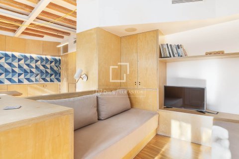 Apartamento de 1 dormitorio en venta en Barcelona, Cataluña, Spain № 3941 - foto 9