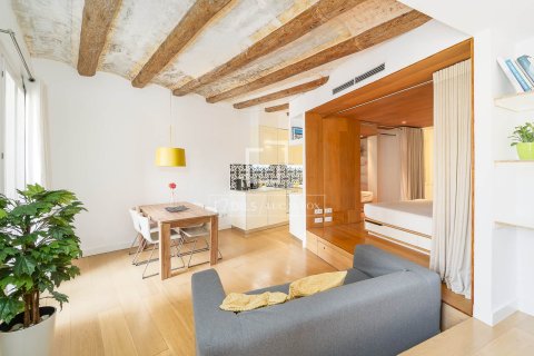 1 chambre apartment à vendre à Barcelona, Catalonia, Spain № 3939 - photo 3