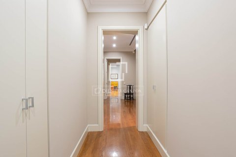 4 chambres apartment à vendre à Barcelona, Catalonia, Spain № 3935 - photo 17