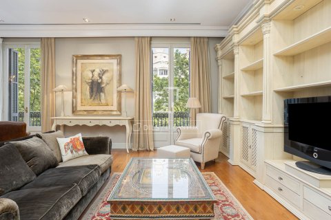 4 chambres apartment à vendre à Barcelona, Catalonia, Spain № 3935 - photo 6