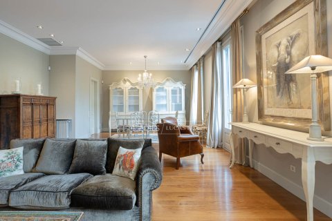 4 chambres apartment à vendre à Barcelona, Catalonia, Spain № 3935