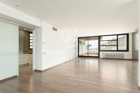4 bedrooms penthouse for sale in Barcelona, Catalonia, Spain № 5531 - photo 12