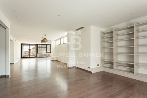 4 bedrooms penthouse for sale in Barcelona, Catalonia, Spain № 5531 - photo 11
