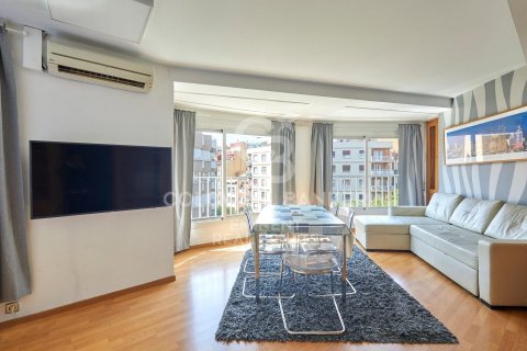 2 bedrooms apartment for sale in Barcelona, Catalonia, Spain № 5529 - photo 4