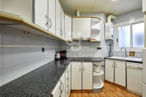 2 bedrooms apartment for sale in Barcelona, Catalonia, Spain № 5529 - photo 10