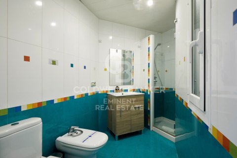 2 bedrooms apartment for sale in Barcelona, Catalonia, Spain № 5529 - photo 15