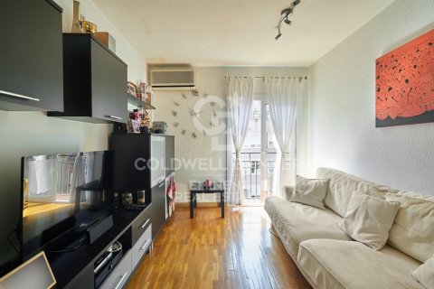 2 bedrooms apartment for sale in Barcelona, Catalonia, Spain № 5530 - photo 3