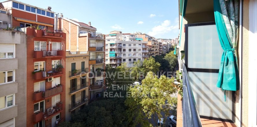 2 bedrooms apartment for sale in Barcelona, Catalonia, Spain № 5530