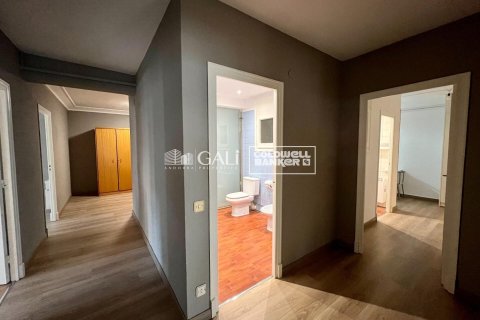 4 bedrooms apartment for sale in Principado De Andorra (Ninguna Poblacion Tiene C.P.), Lleida, Catalonia, Spain № 5585 - photo 29