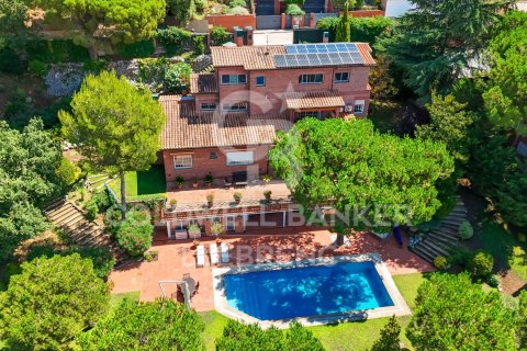 6 bedrooms house for sale in Barcelona, Catalonia, Spain № 5584