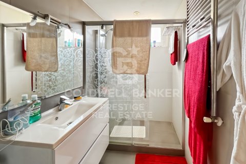 4 bedrooms apartment for sale in Barcelona, Catalonia, Spain № 5586 - photo 16