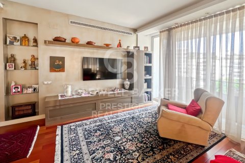 4 bedrooms apartment for sale in Barcelona, Catalonia, Spain № 5586 - photo 3